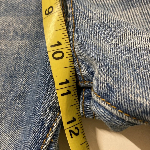 Tobi Montana Vintage Distressed Jeans - Picture 6 of 7